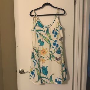 Floral flowy dress